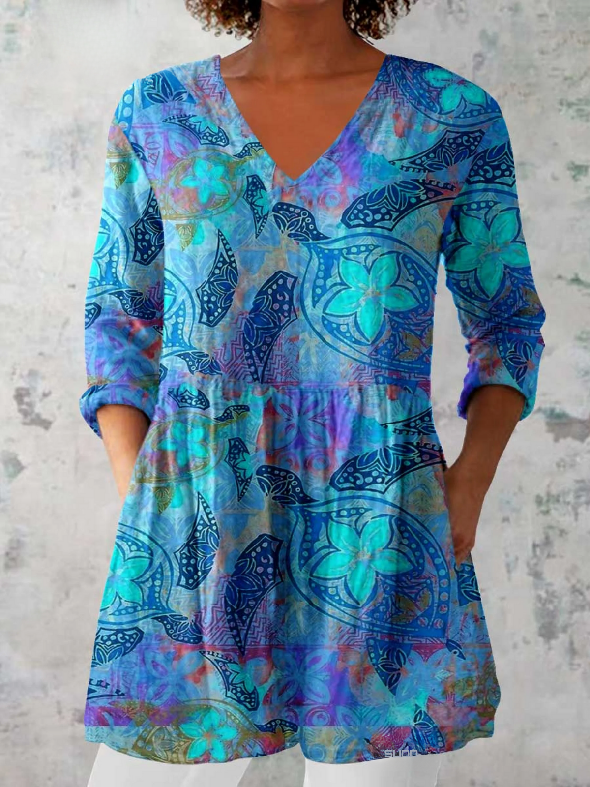 Calla | Soft-Drape V-Neck Tunic