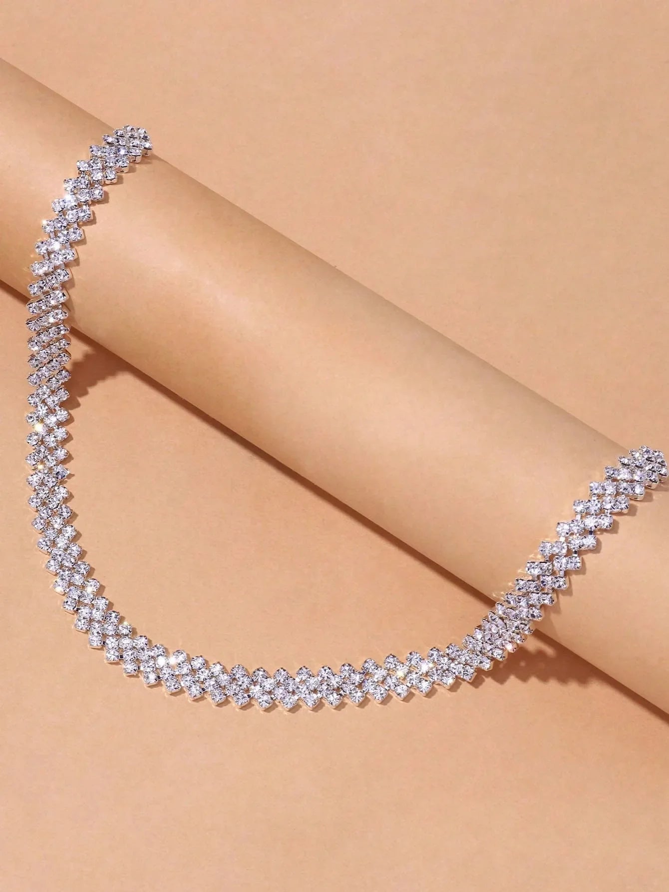 Graceful Radiance | Rhinestone Collar Necklace