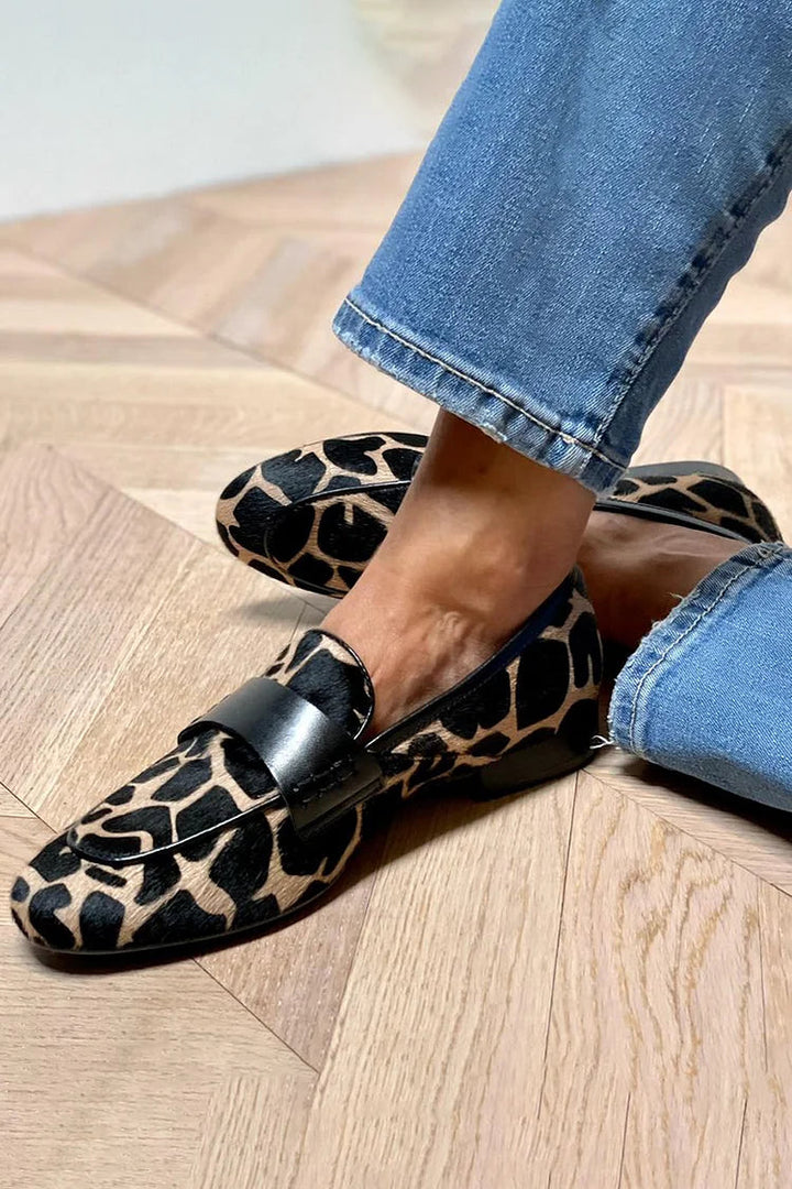 VERA | ANIMAL PRINT LOAFER WITH ELEGANT DETAIL
