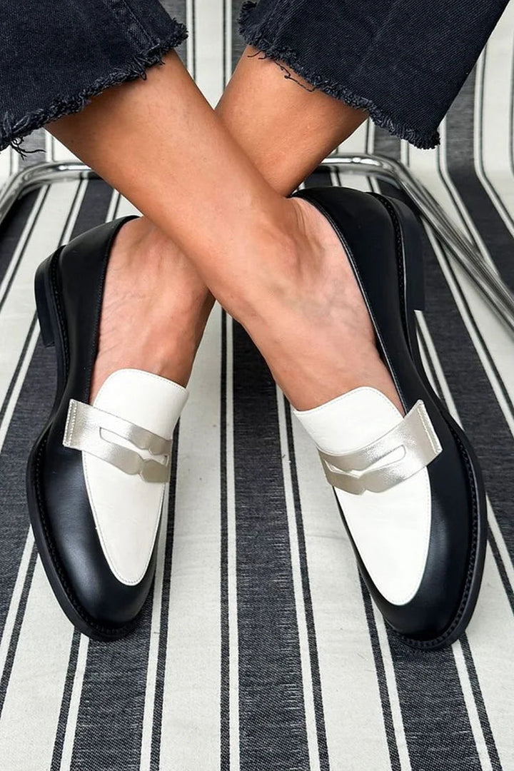 ZARINA | MONOCHROME CLASSIC LOAFERS