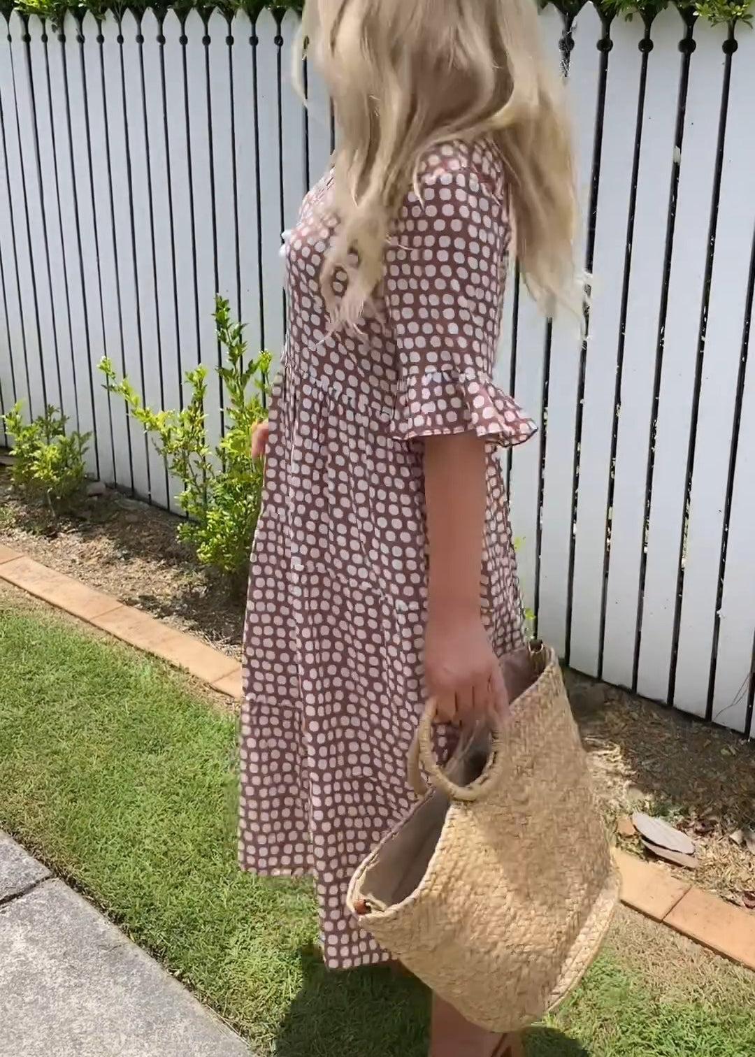 ZORA | ELEGANT SHORT-SLEEVE MIDI DRESS