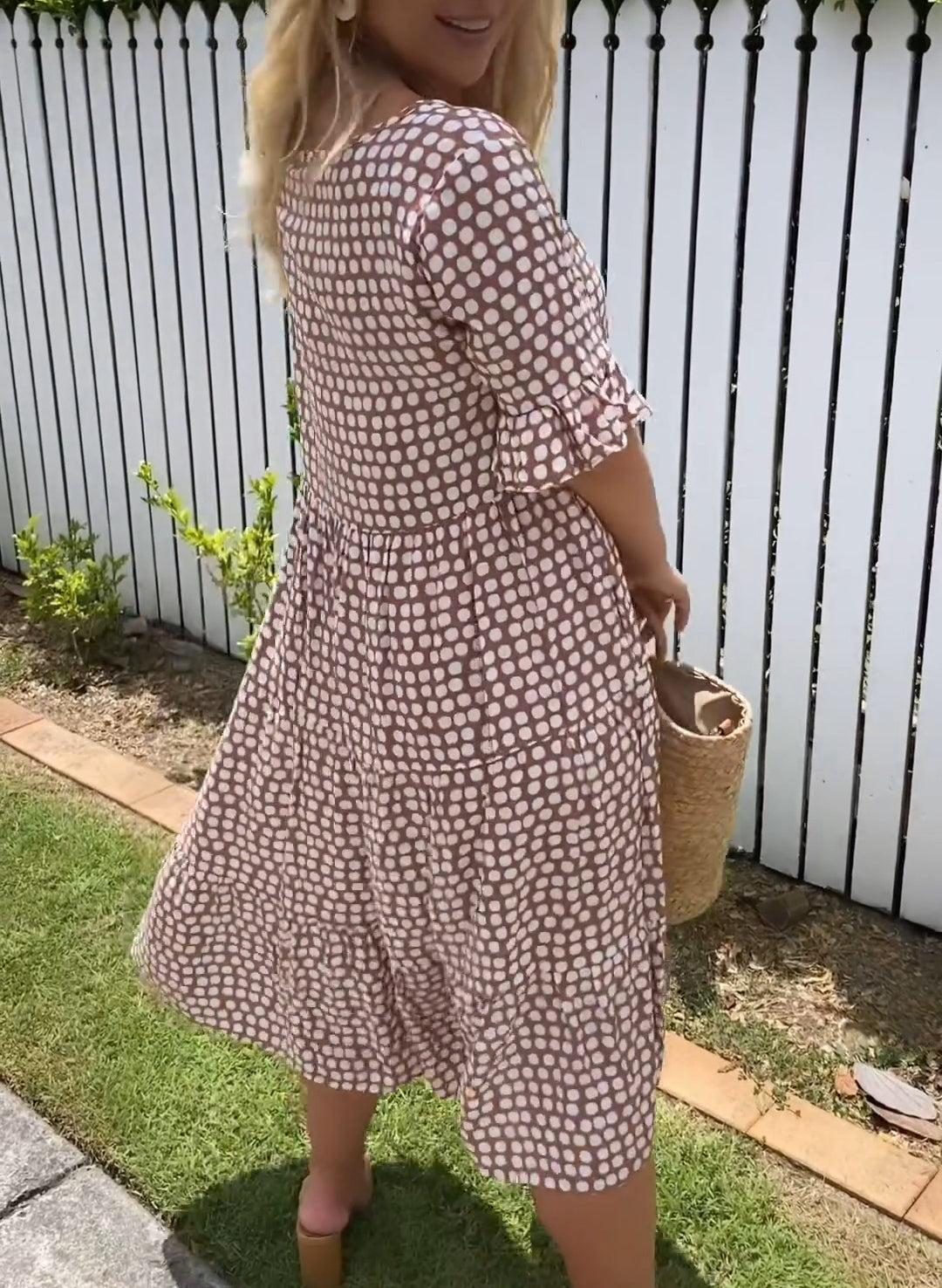 ZORA | ELEGANT SHORT-SLEEVE MIDI DRESS