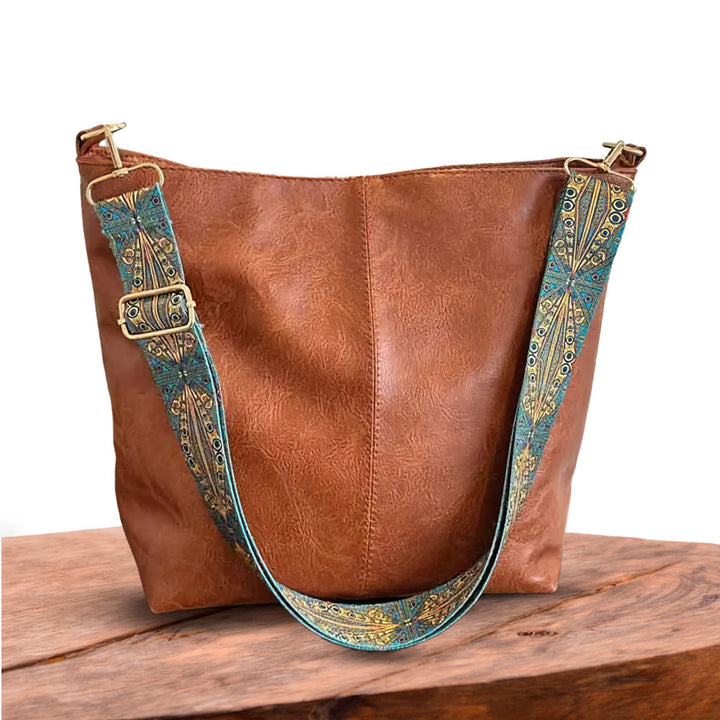 CHELSEY VINTAGE LEATHER SHOULDER BAG