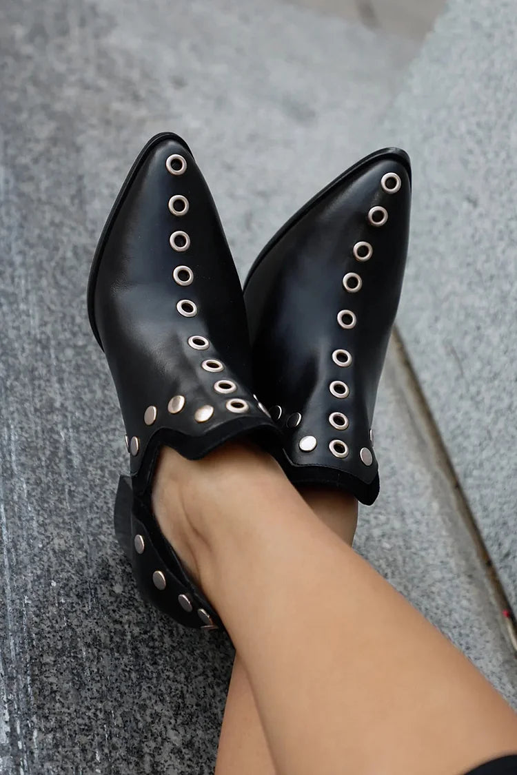 ALYSSA | STUDDED ANKLE BOOT WITH WIDE HEEL