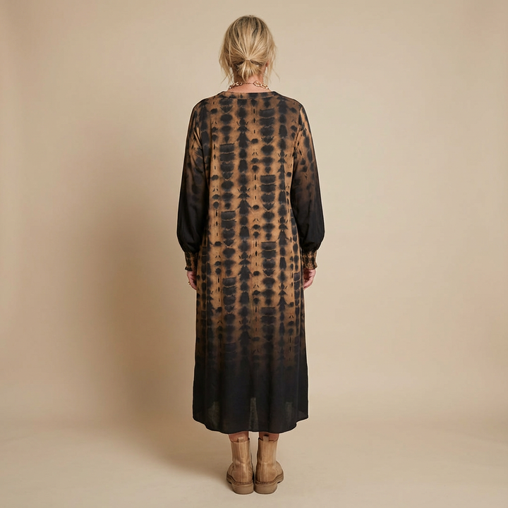 MARLEY QUIN | ELEGANT GRADIENT MAXI DRESS