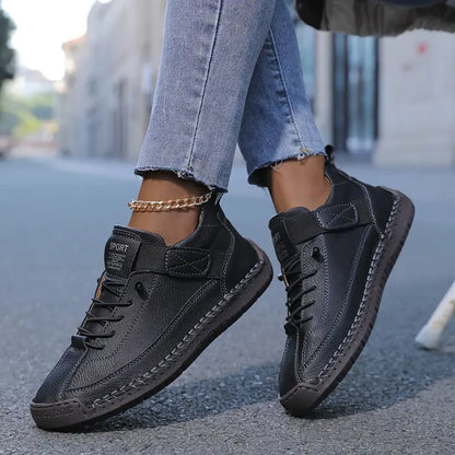 Saela | Women's Classic Orthopedic Walking Sneakers
