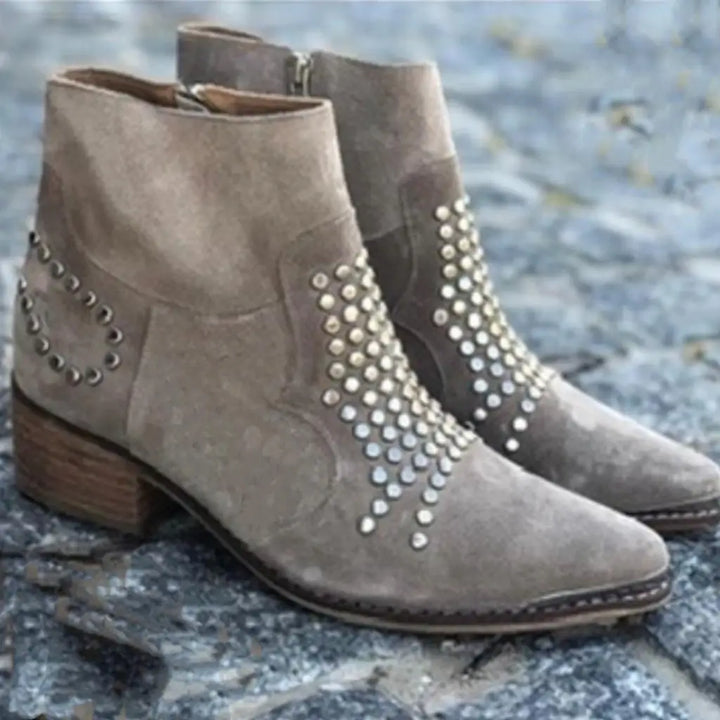 MARISSA | ANKLE BOOTS WITH STUDS