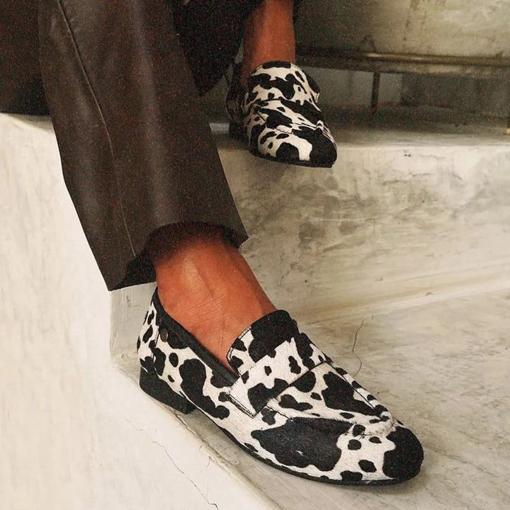 RILEY | ELEGANT ANIMAL PRINT LOAFERS