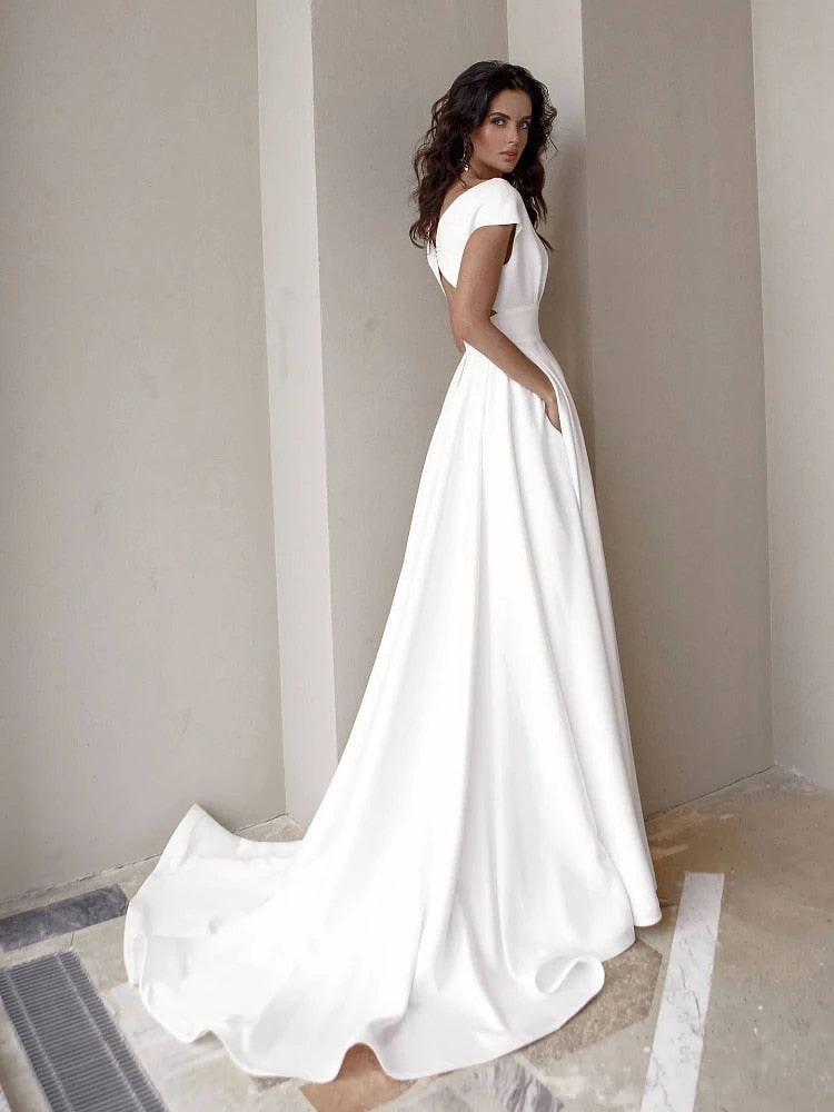 Linnea | Women's Elegant Evening Maxi Dress