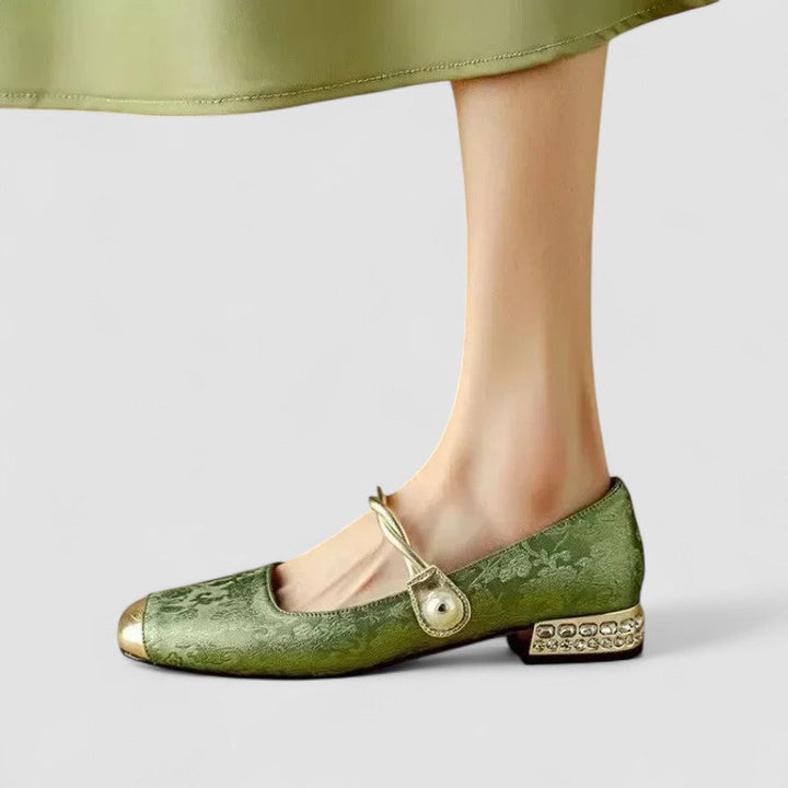 Margot | Women's Vintage Orthopedic Mary Janes with Low Heel