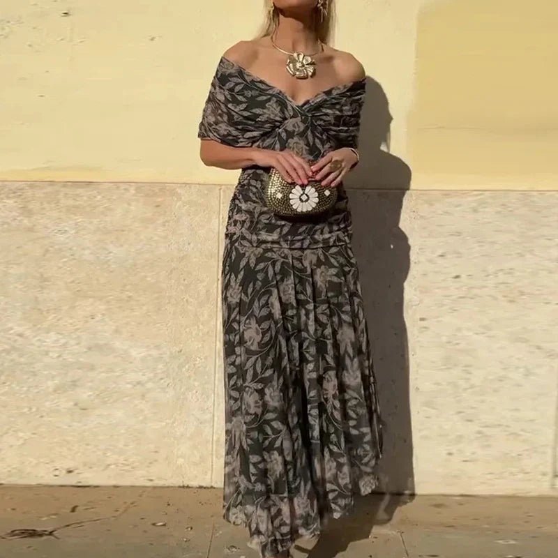 ELSIA CELESTE | ELEGANT DRESS WITH V-NECKLINE