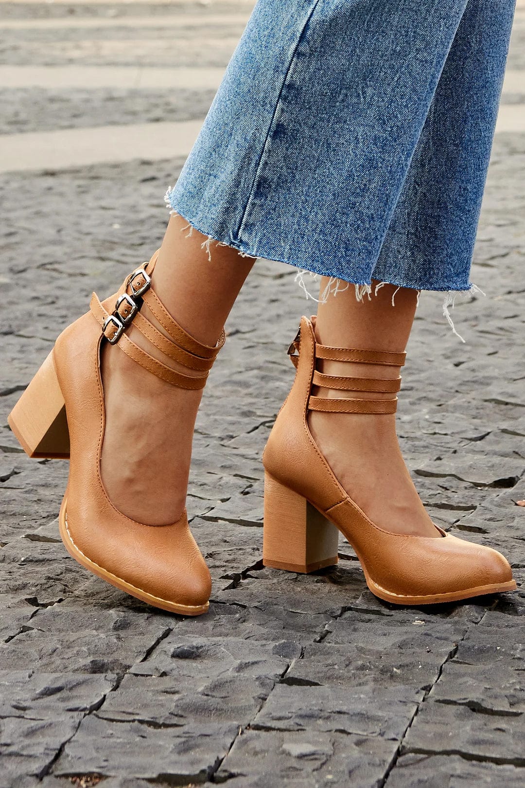 Vanessa | Women's Strapped Block Heel Sandals