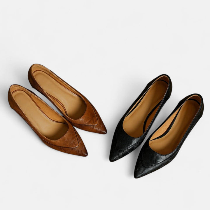 Adelina | Women's Vintage Low Kitten Heels
