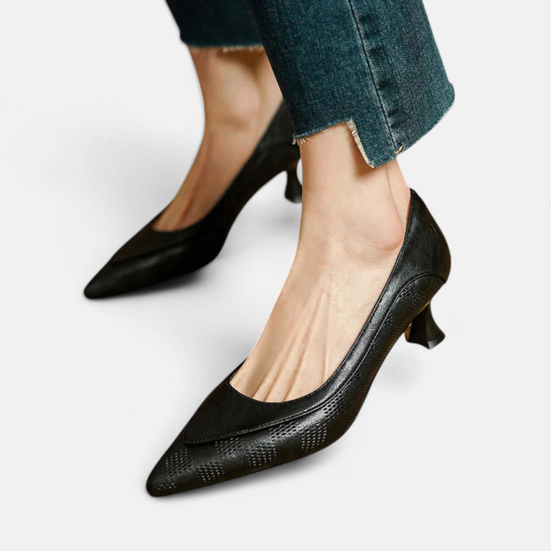 Adelina | Women's Vintage Low Kitten Heels
