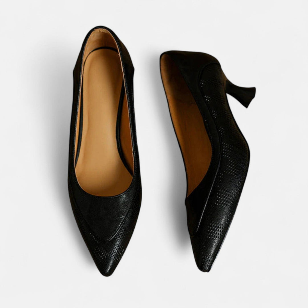 Adelina | Women's Vintage Low Kitten Heels