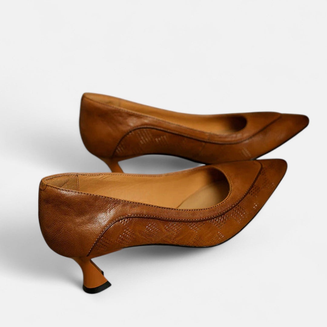 Adelina | Women's Vintage Low Kitten Heels