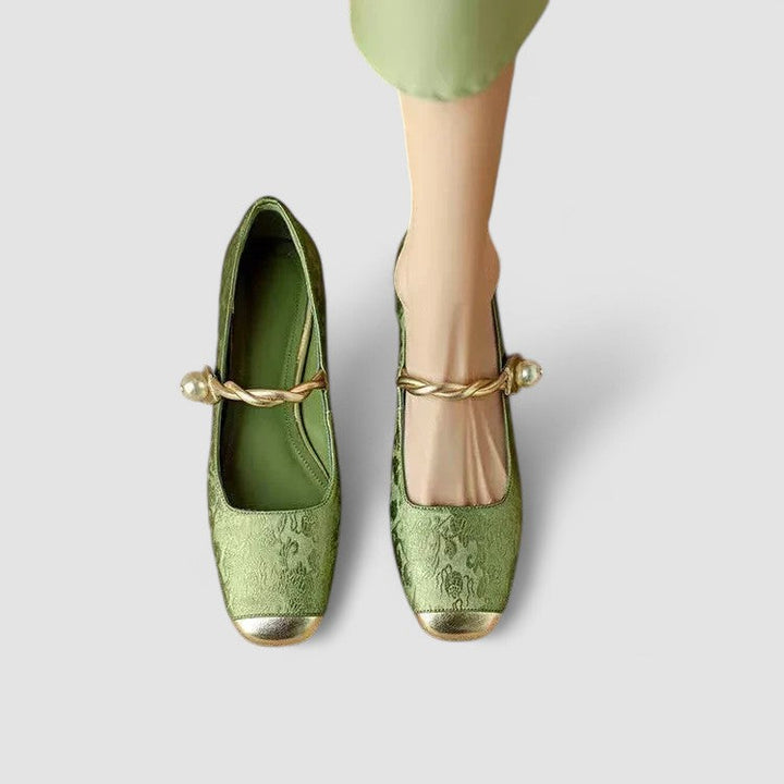 Margot | Women's Vintage Orthopedic Mary Janes with Low Heel